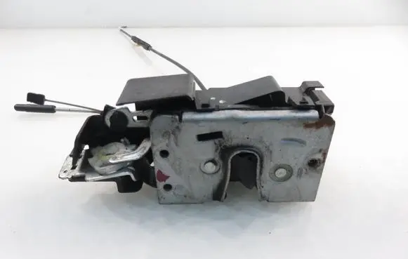 Volkswagen Fox Front door lock 