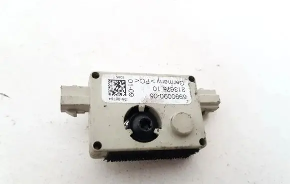 BMW 3 E90 E91 Antenna control unit 699009005 6990090-05
