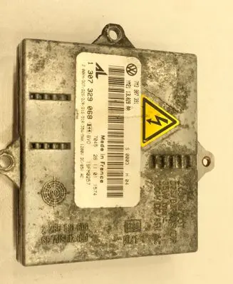 Volkswagen Sharan Headlight ballast module Xenon 1307329068 19FM0257