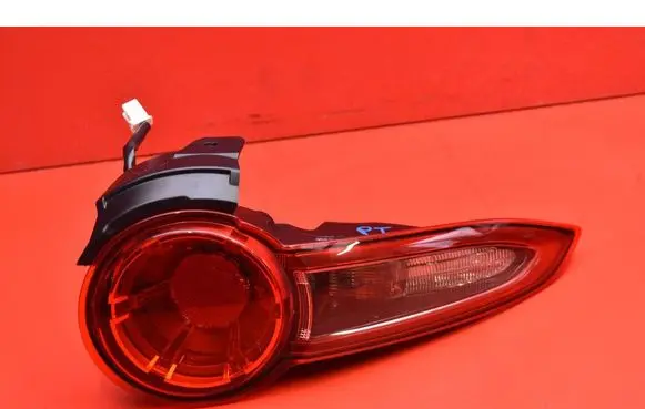 Mazda MX-5 NA Miata Rear/tail lights N24351150