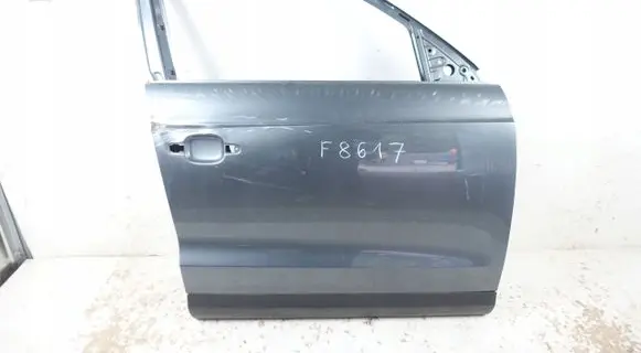 Audi Q3 8U Rear door