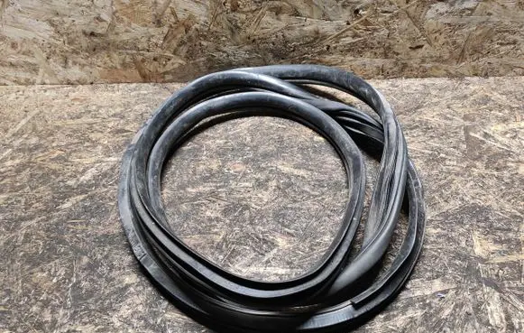 Jeep Compass Front door rubber seal 