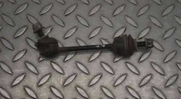 Infiniti M Y51 Rear anti-roll bar/stabilizer link 
