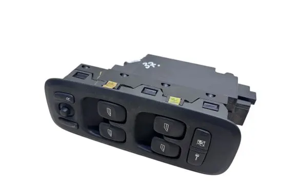 Volvo XC70 Electric window control switch 30773895