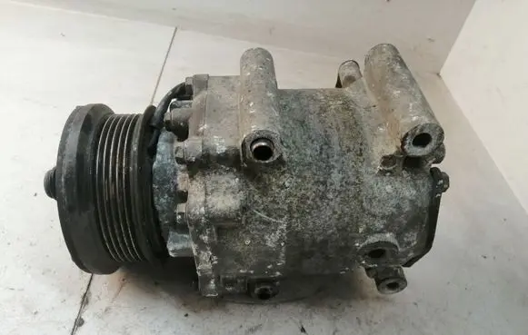 Ford Transit - Tourneo Connect Air conditioning (A/C) compressor (pump) 2003DEC09 YS4H19D629AB