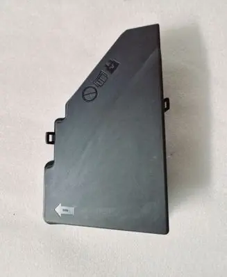 Volvo S90, V90 Fuse box cover 31398001