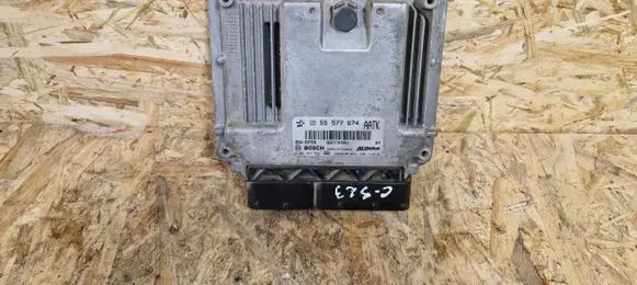 Opel Insignia A Engine control unit/module 55577674 55575350 0281017452