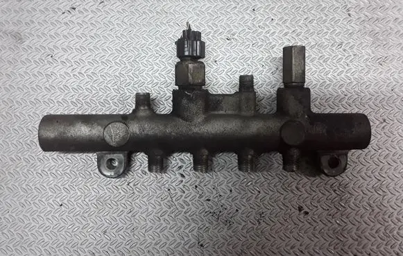 Mazda 6 Fuel main line pipe
