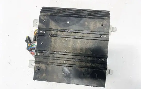 Mitsubishi Outlander Sound amplifier 8701a230