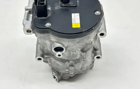 Toyota Yaris Cross Air conditioning (A/C) compressor (pump) ESB20C 0424000741 03G31549