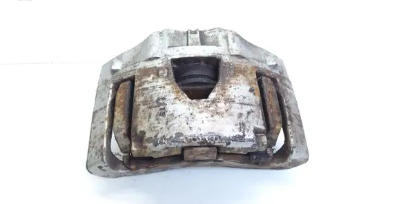 Volvo XC90 Front brake caliper 96030657307