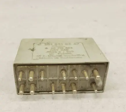 Mercedes-Benz E W124 Other relay 2018210247 A2018210247