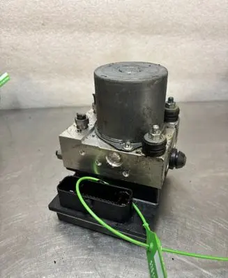 Citroen C4 I Picasso Master brake cylinder
