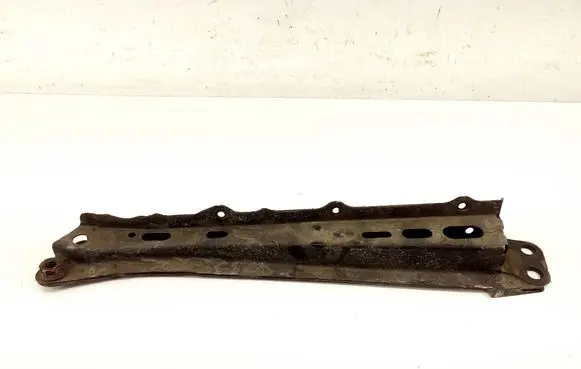 Toyota Auris E180 Radiator support slam panel bracket 