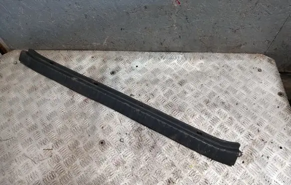 Toyota RAV 4 (XA30) Trunk/boot sill cover protection 5838742050 T11172