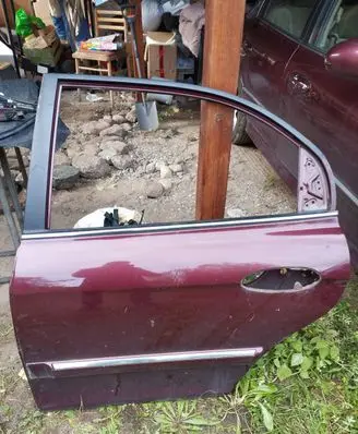 Hyundai Sonata Rear door