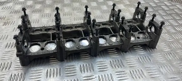 Mercedes-Benz C W203 Engine head 6110160504 15406122