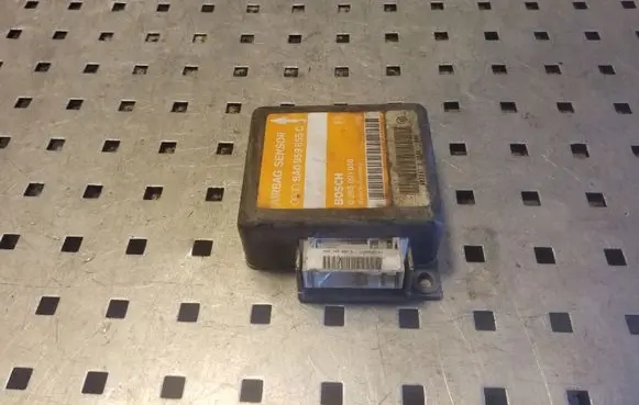 Audi A6 S6 C4 4A Airbag control unit/module 8A0959655C 0285001038
