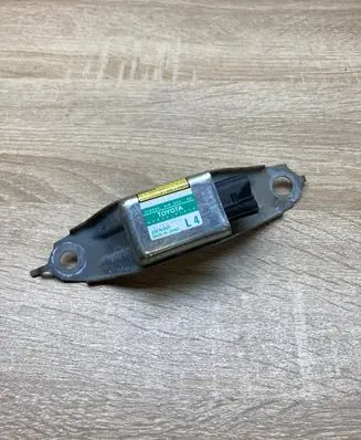 Toyota Prius (XW20) Airbag deployment crash/impact sensor 8983447020 1879000921