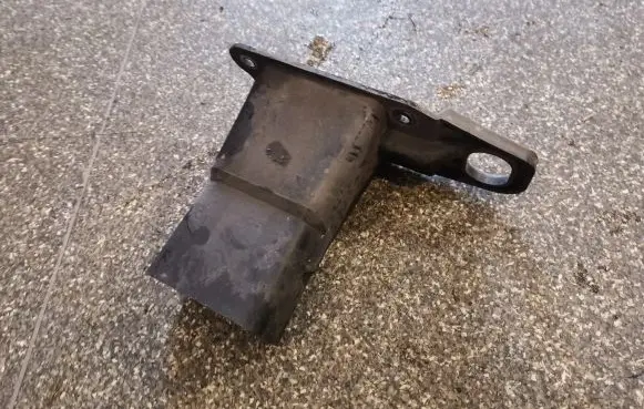 Peugeot 3008 I Front bumper shock/impact absorber 9682791280