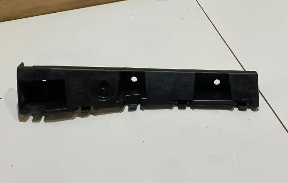 Ford Mustang VI Front bumper mounting bracket FR3B16C066AC