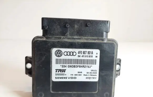 Audi A6 S6 C6 4F Hand brake control module 4F0907801A