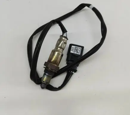 Volkswagen Golf VIII Lambda probe sensor 04E906262CS
