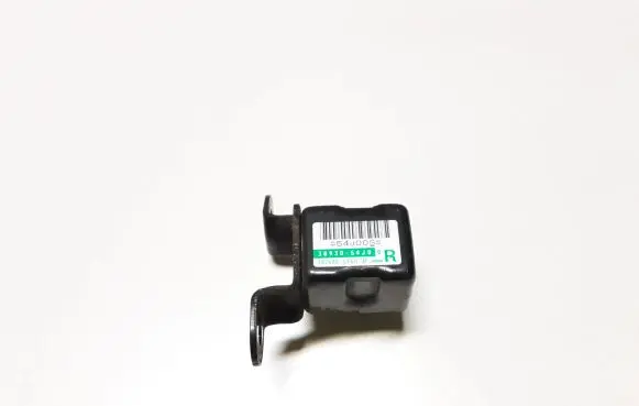 Suzuki XL7 I Airbag deployment crash/impact sensor 3893054J00 3893054J0 1876005760
