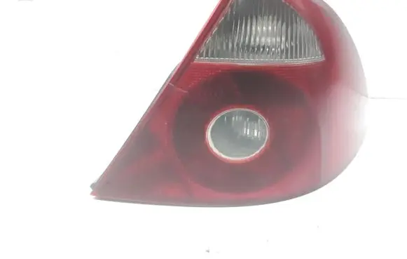 Ford Mondeo Mk III Rear/tail lights 1S7113404A