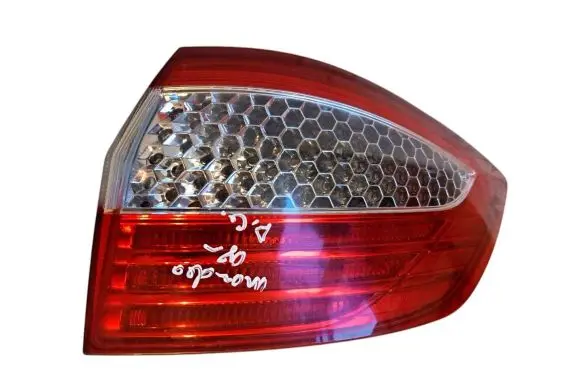 Ford Mondeo MK IV Rear/tail lights 7S7113404B