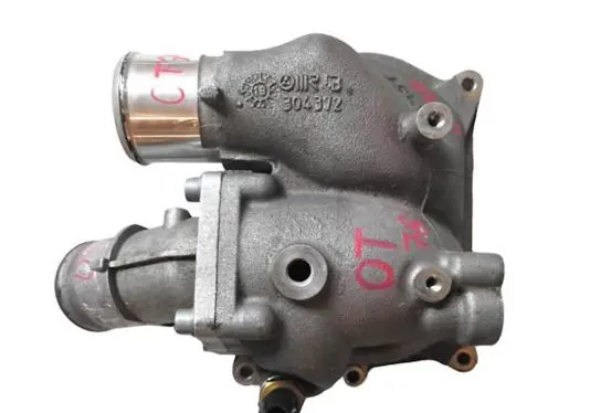 Ferrari California F149 Thermostat housing 304372