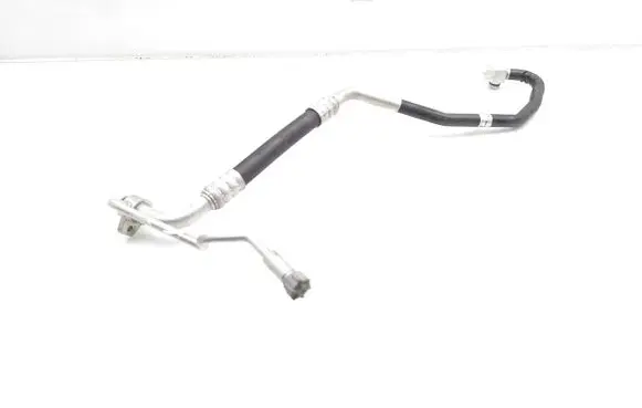 Audi A4 S4 B9 Air conditioning (A/C) pipe/hose 8W2816740