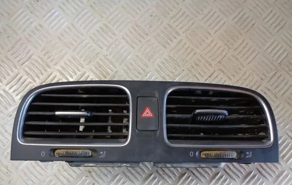 Volkswagen Golf VI Dash center air vent grill 5K0819728 5K0815735D