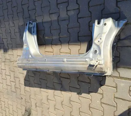 Suzuki Vitara (LY) Sill 