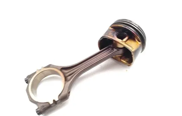 Seat Ibiza IV (6J,6P) Piston with connecting rod CAVF