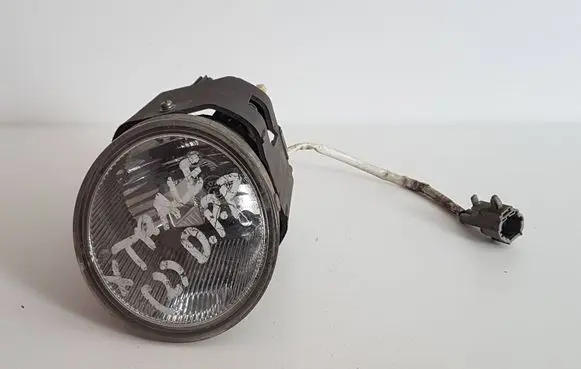 Nissan X-Trail T30 Front fog light 9922350002