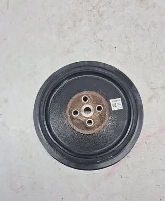 Volvo XC40 Crankshaft pulley 31359414