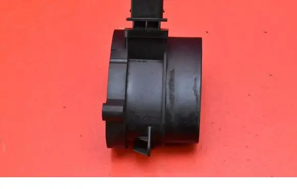 BMW X3 E83 Mass air flow meter 77887440