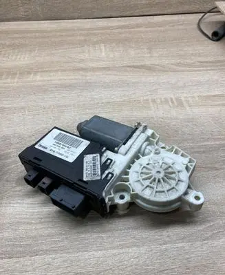 Citroen C8 Front door window regulator motor 1488740080 991729203 LEFTSIDE