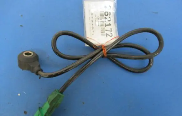 Volkswagen PASSAT B5 Sensor