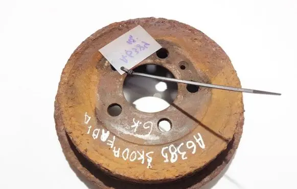 Skoda Fabia Mk1 (6Y) Drum brake (rear) 6x0609617a 6q0609617-5l