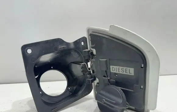 Renault Master III Fuel tank cap 781200017R