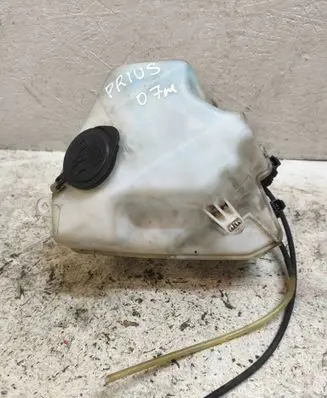 Toyota Prius (XW20) Windshield washer fluid reservoir/tank 060851145