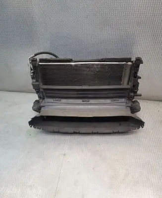 Volvo V40 Cross country Radiator set 31686809