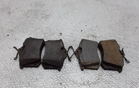 Volkswagen Sharan Brake pads (rear) 