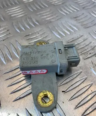 Mercedes-Benz SL R129 ESP acceleration yaw rate sensor 0125420417 A0125420417