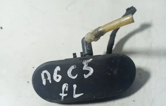 Audi A6 S6 C5 4B Windshield washer spray nozzle 8E0955988B