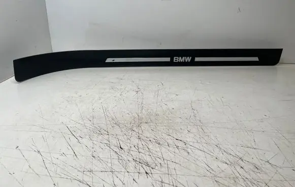 BMW 7 E38 Front sill trim cover 8220224