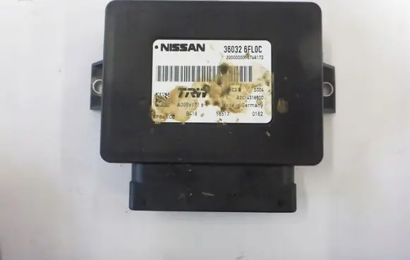 Nissan X-Trail T32 Hand brake control module 36032