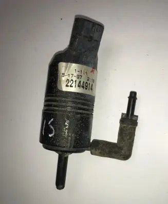 Opel Sintra Windscreen/windshield washer pump 22144914